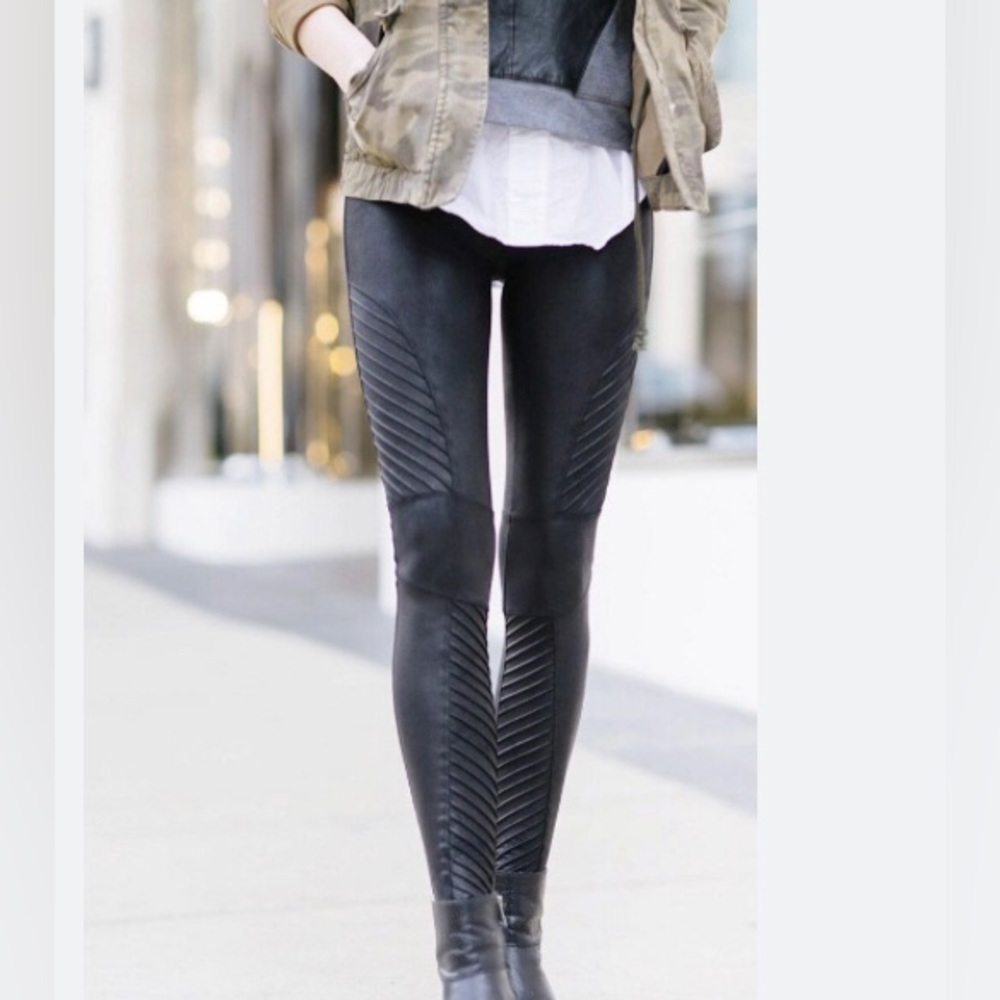Spanx - MOTO Faux Leather Leggings in black size M